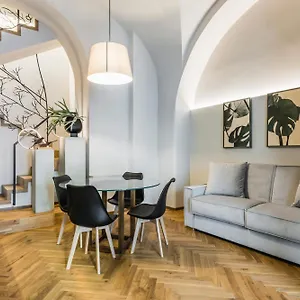 Ferrini - Piazza Trento Appartamento